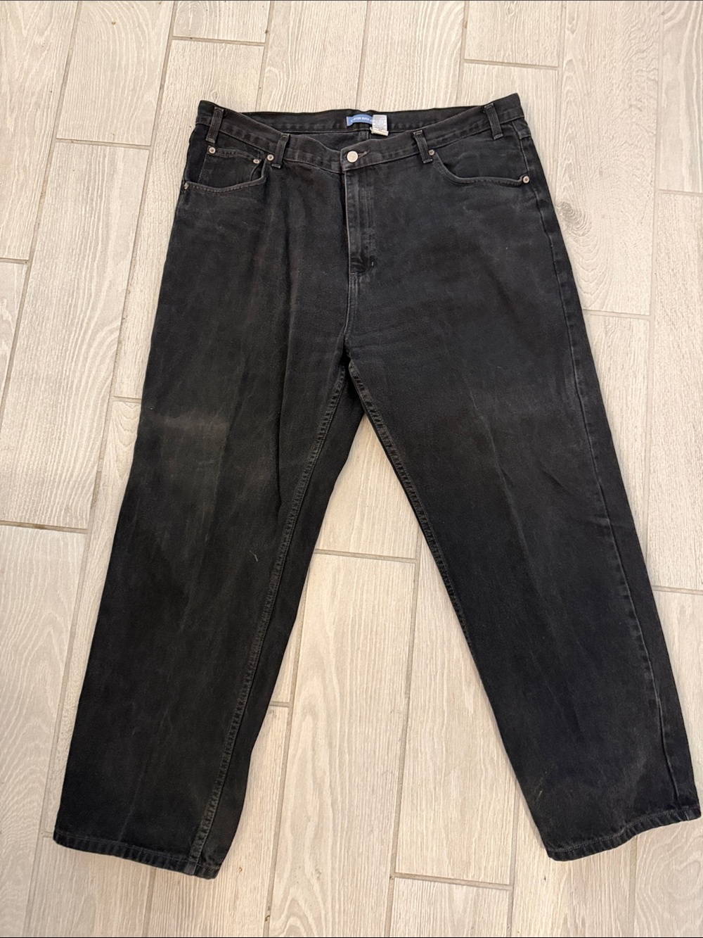 Canyon River Blues Men's Black Relaxed Fit Jeans - Classic Casual Style